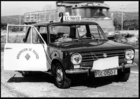 SEAT-124-Guardia-Civil-285x203