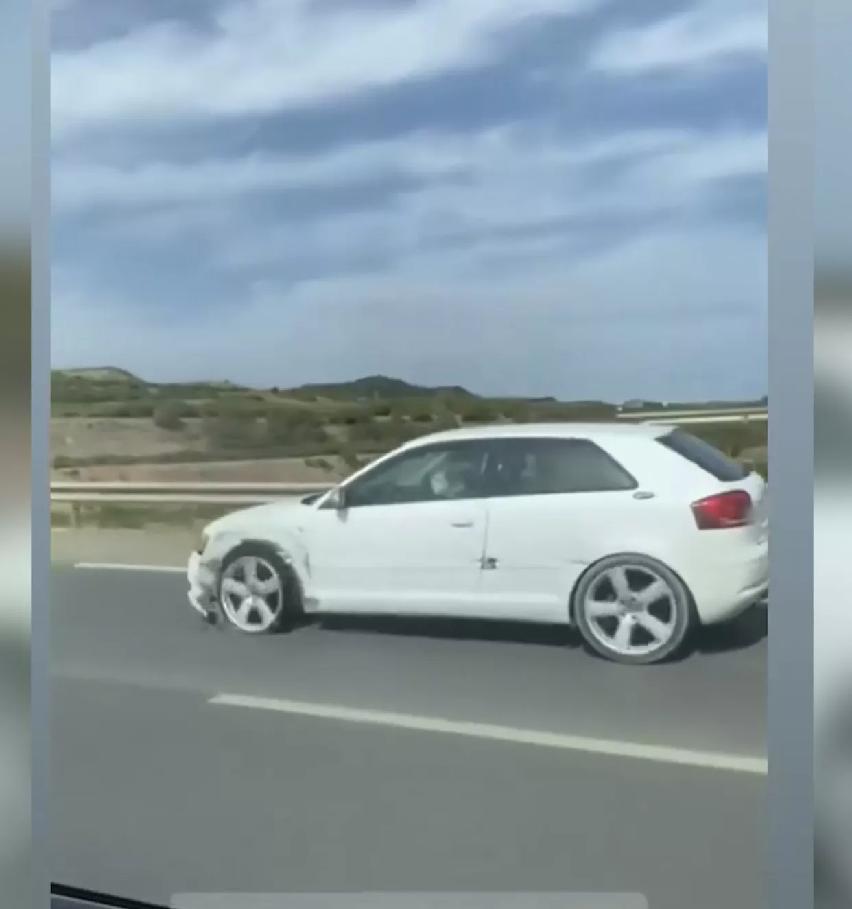 E7501093-736A-4DC6-BE24-ECD66B0C05D7