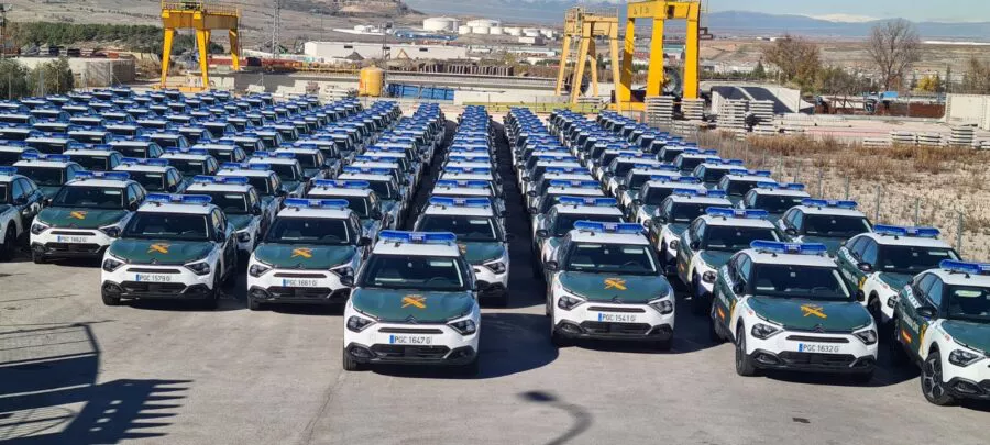 Coches-Guardia-Civil-1-900x405