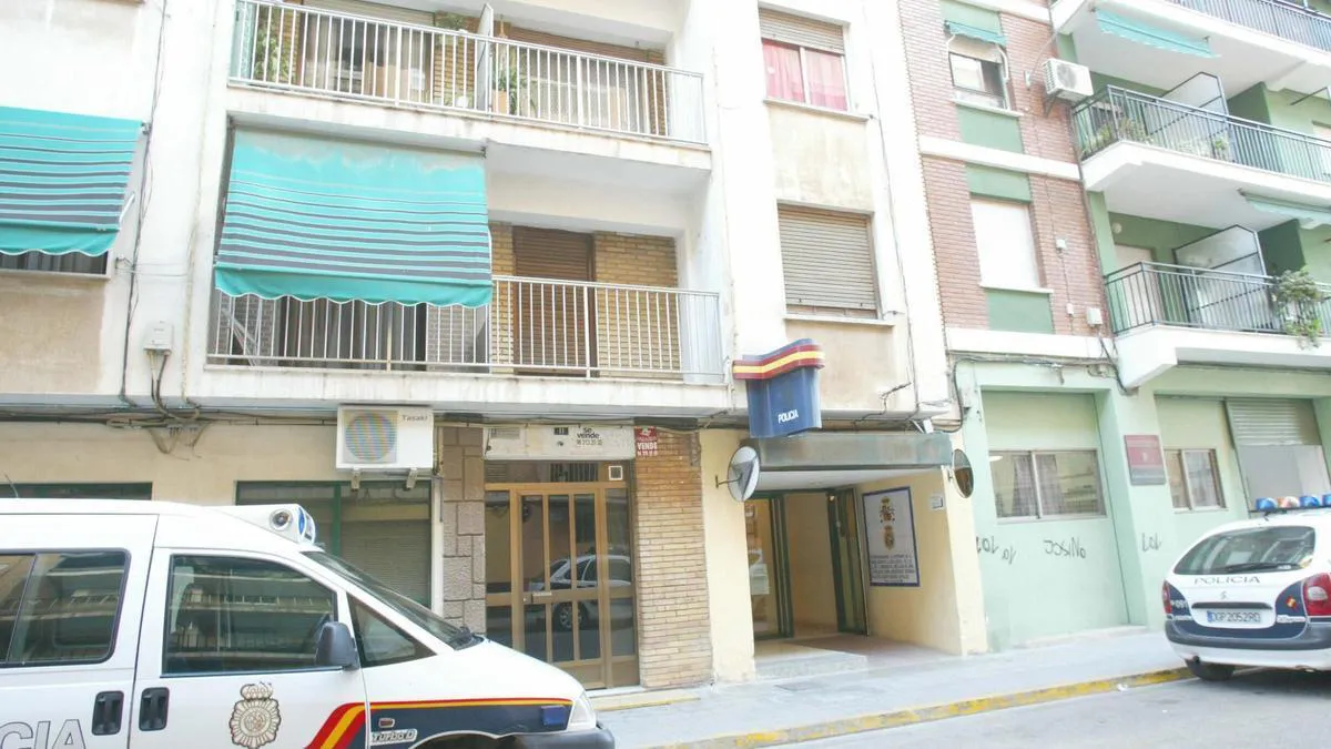 comisaria-mislata-policia-cobrar-deuda