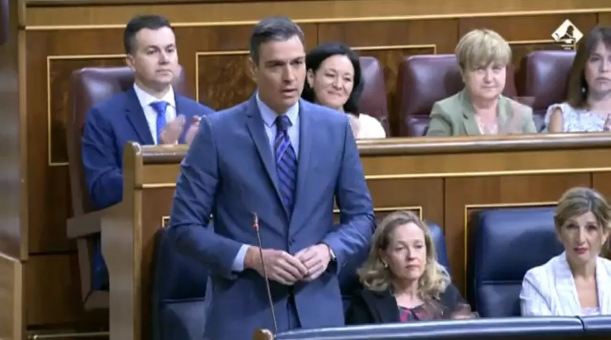 3E0BD228-CBDB-44B9-A068-28E42A7A5831