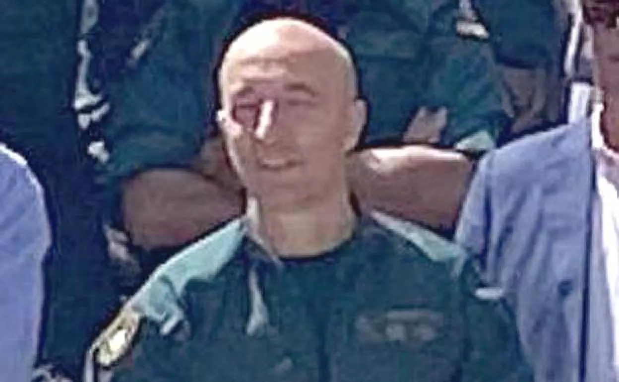 69FB5669-B413-42D9-9087-0FEAEE959771