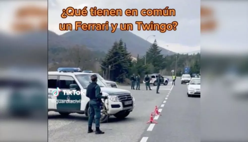 Ferrari-Twingo-guardiacivil