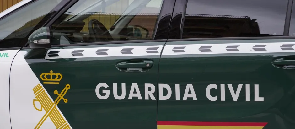 coche-guardiacivil