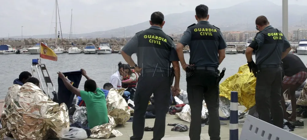 guardiacivil-inmigrantes